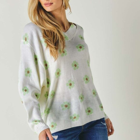 DAVI & DANI FLORAL PRINTED V NECK SWEATER - Picture 9 of 10